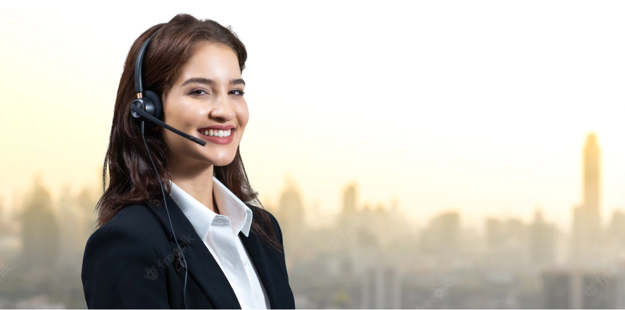 5 Reasons To Hire A Call Center Service
